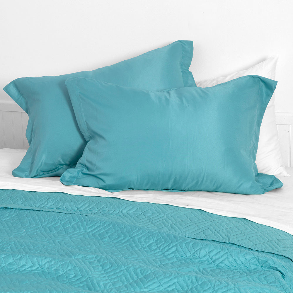 Quilt Cordoba Liso 2 Plazas Mashini