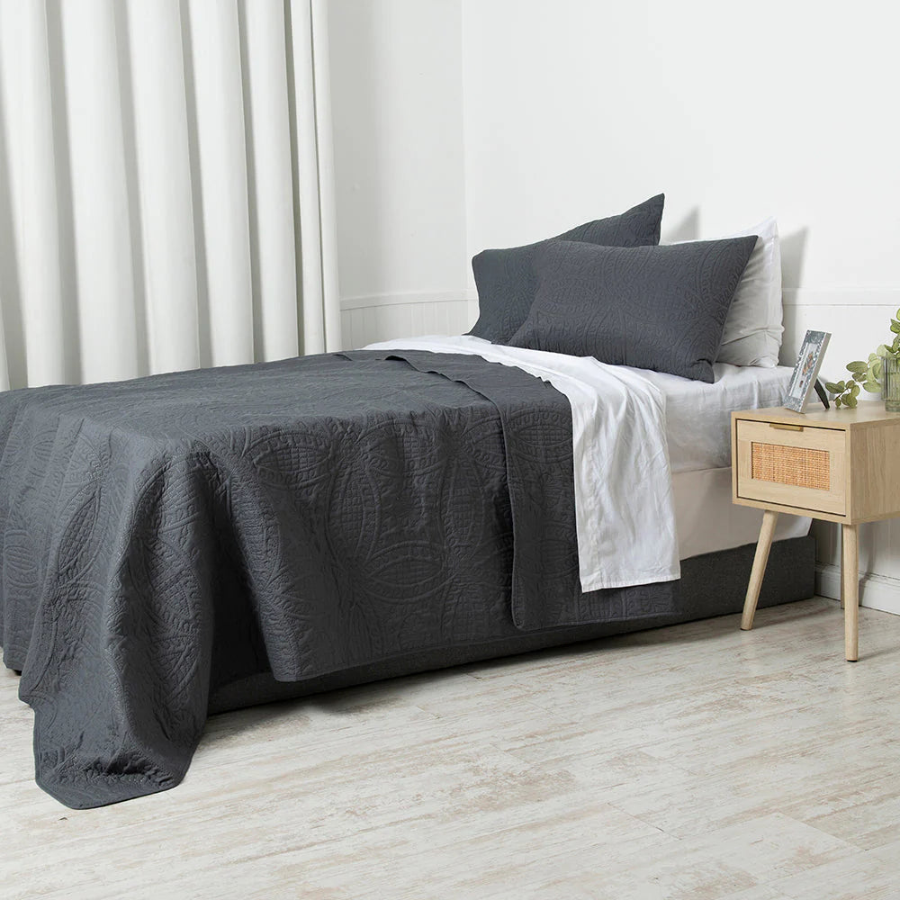 Quilt 1.5 Plazas Portugal Mashini Microfibra Reversible + Funda 50x70cm