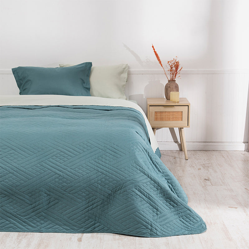 Quilt + Sábana Liso 1.5 Plaza – Mashini