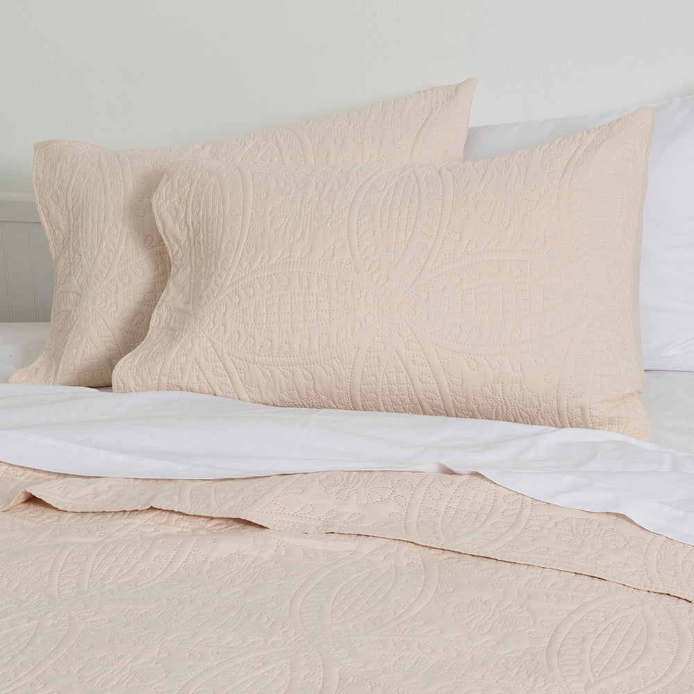 Quilt 2 Plazas Portugal Mashini Microfibra Reversible + Funda 50x70cm - 220x240cm