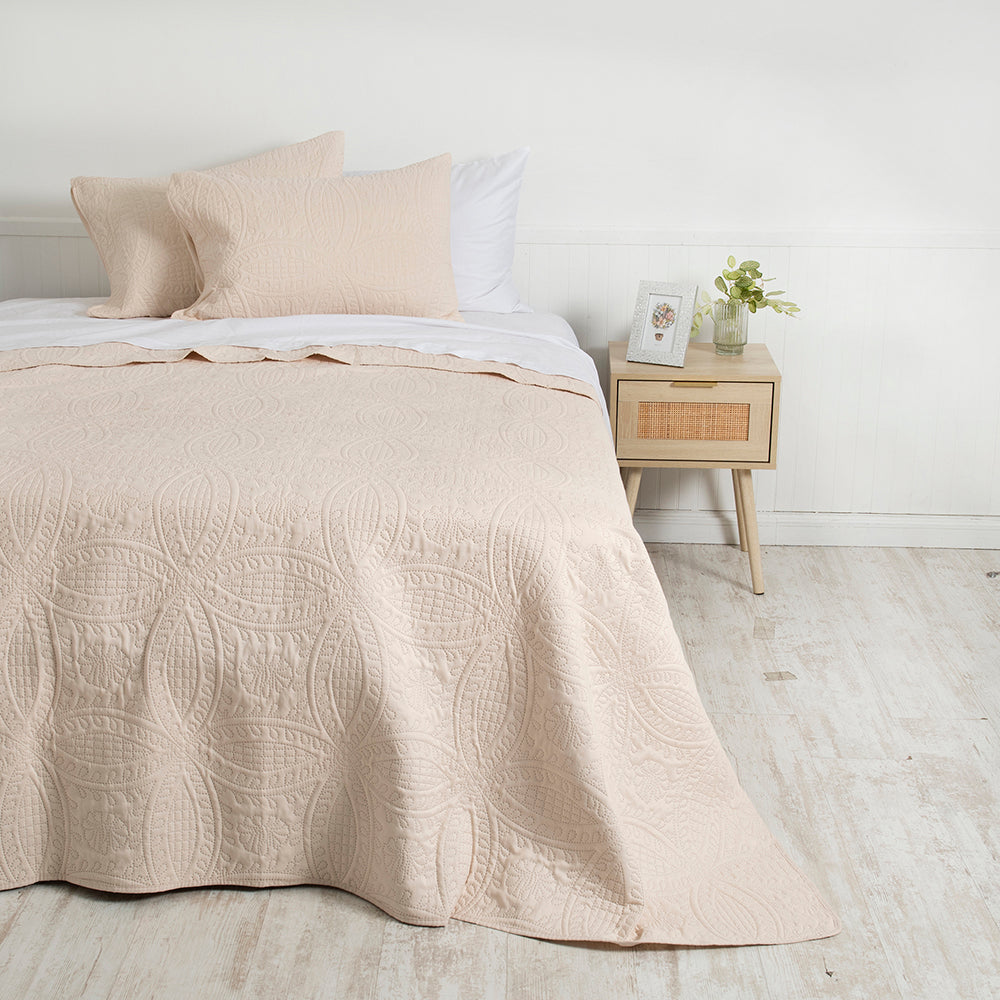 Quilt 2 Plazas Portugal Mashini Microfibra Reversible + Funda 50x70cm - 220x240cm