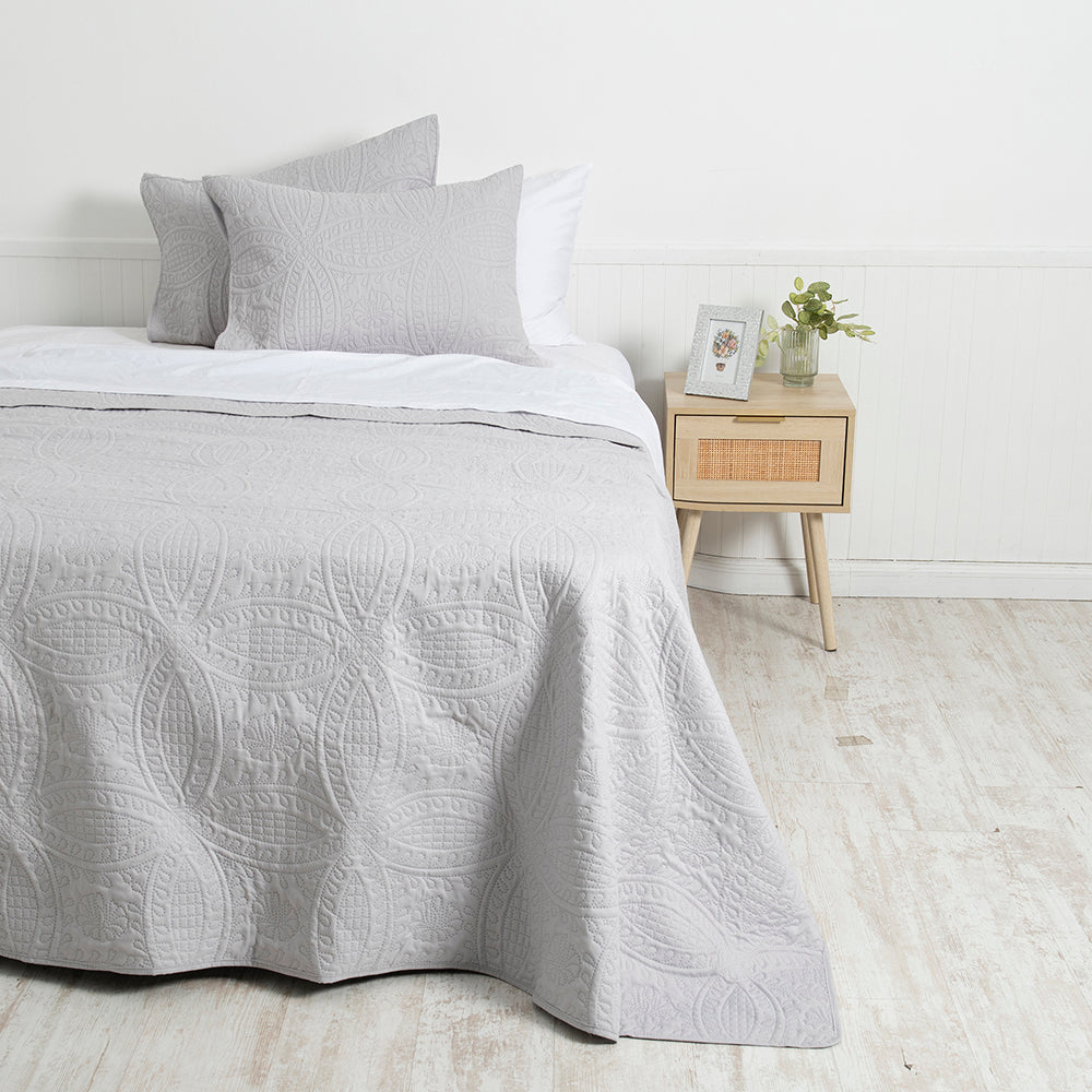 Quilt Microfibra Portugal 2.0 Plazas Mashini