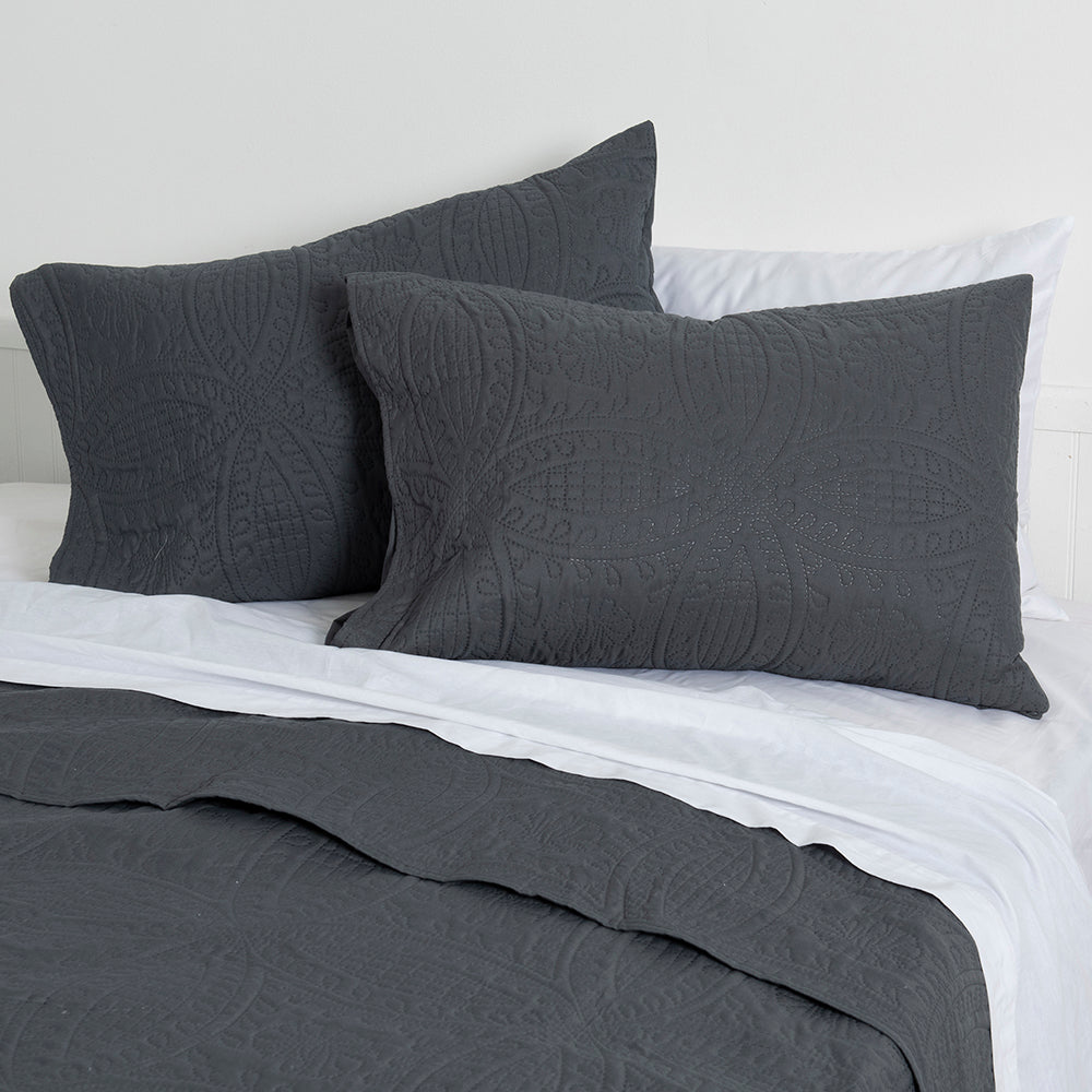 Quilt Microfibra Portugal 2.0 Plazas Mashini