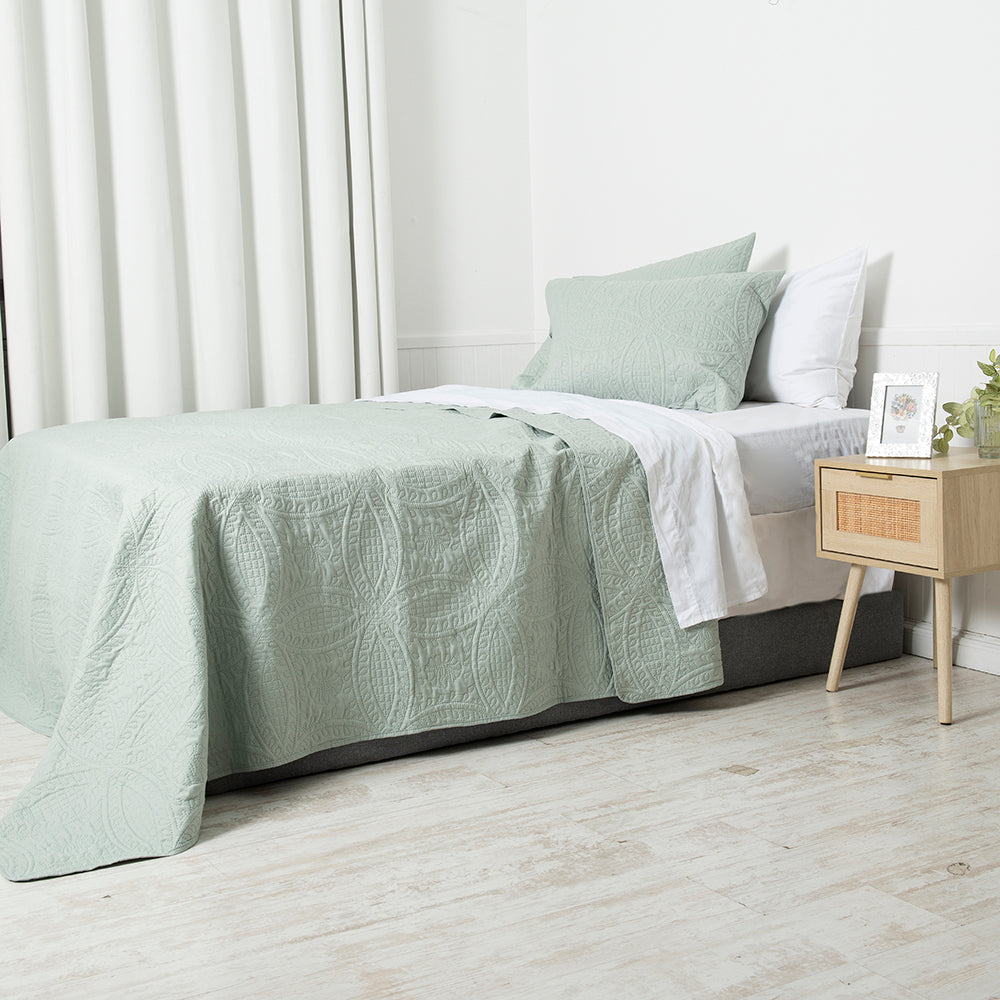 Quilt Microfibra Portugal 2.0 Plazas Mashini